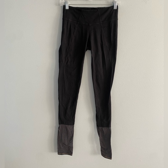 Athleta Plie Tight Black Athletic Leggings - Picture 3 of 10